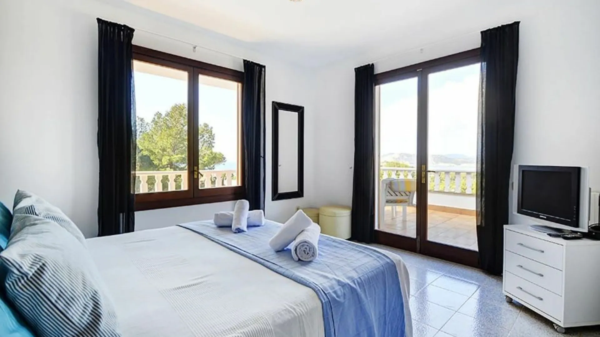 104197 - Villa In Santa Ponsa Calvià